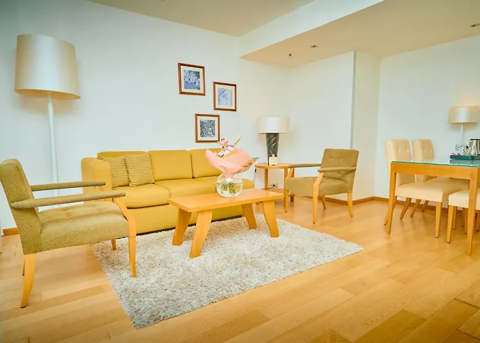 Astoria ホテル 4*