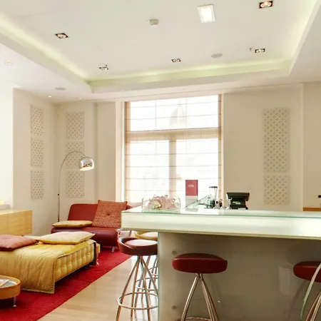 Hotell Astoria 4*