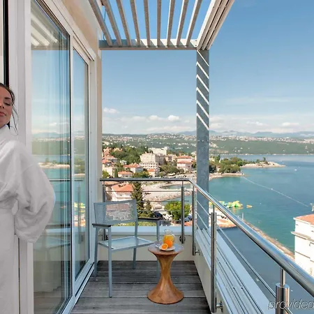 酒店 Astoria 奥帕提亚