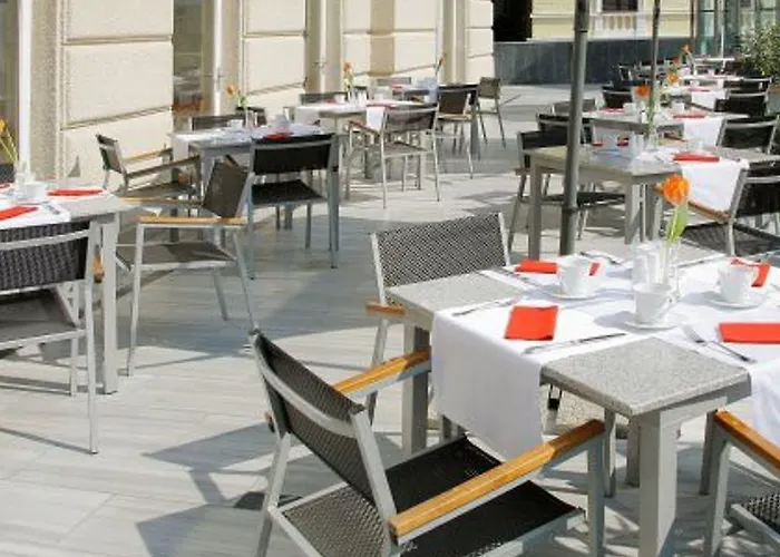 Astoria 오파티아